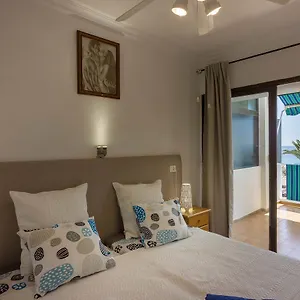  Апартаменты First Line Playa Las Vistas